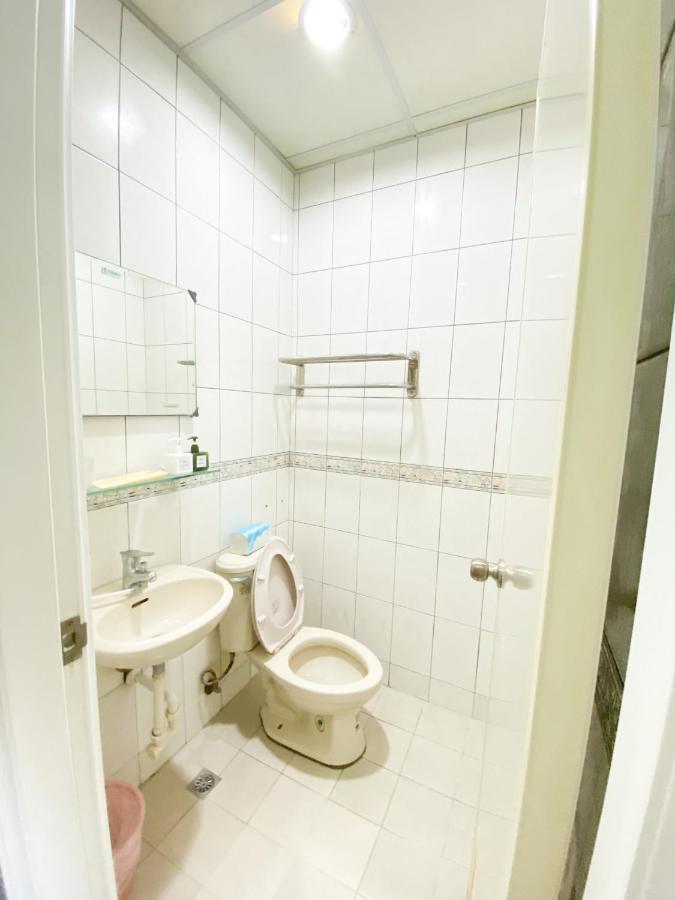 Tainan Da Ren Ju Apartment Luaran gambar