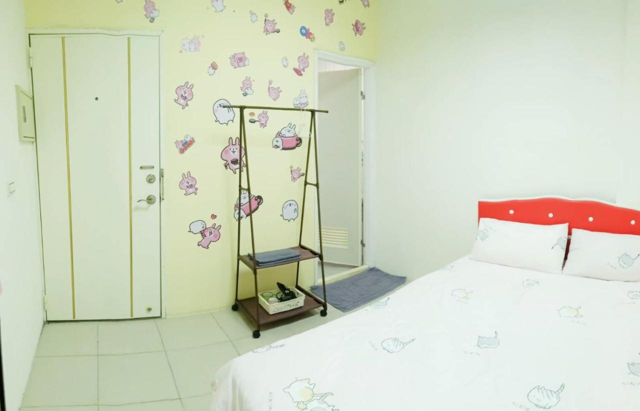 Tainan Da Ren Ju Apartment Luaran gambar